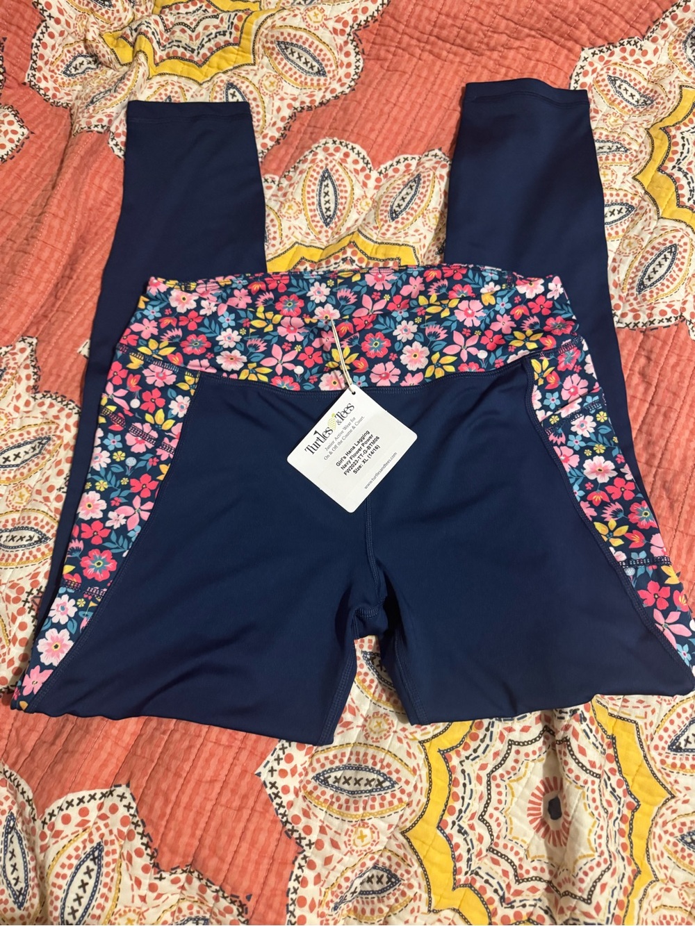 Girls' Navy Floral-Trim Performance Leggings - Athletic Comfort